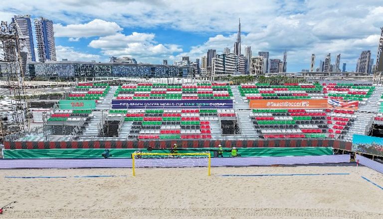 ملعب مونديال الشاطئية في دبي