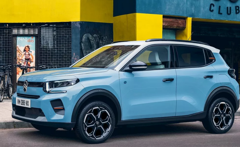 سيارة سيتروين C3 الكهربائية موديل 2024 - أرشيفية