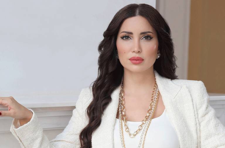 الفنانة نسرين طافش