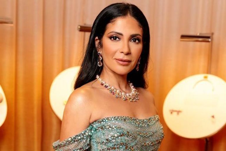 الفنانة المصرية منى زكي