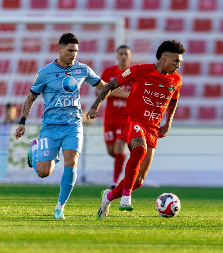 من مباراة شباب الأهلي وبني ياس في كأس رئيس دولة الإمارات