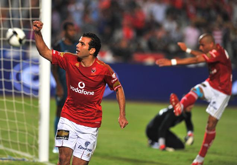 عماد متعب مهاجم الأهلي السابق