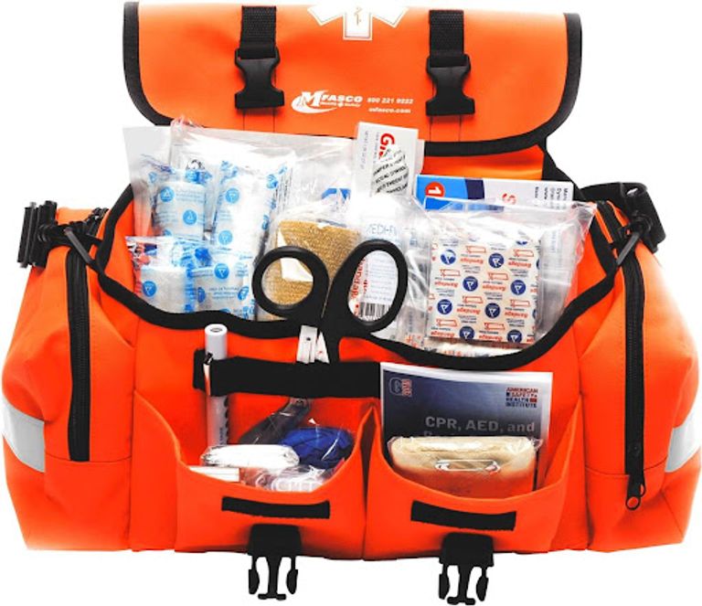 شنطة تعبئة مجموعة أدوات صغيرة للطوارئ نصائح للسفر خلال شهر رمضان