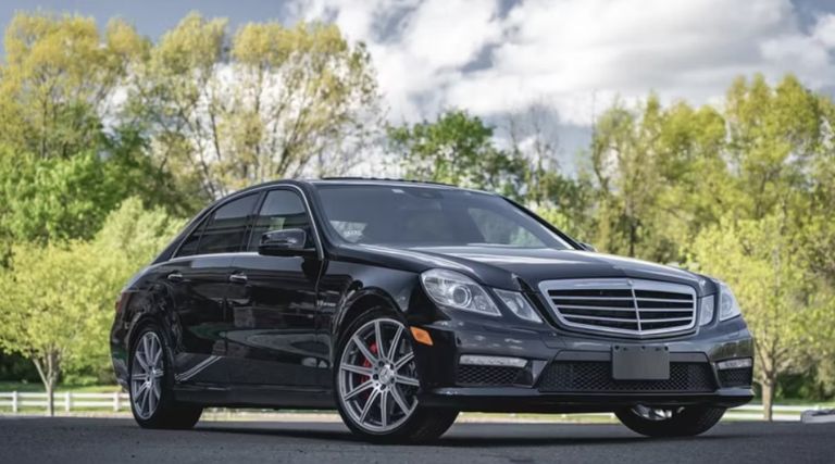 طراز E-Class E63 AMG Sedan طراز CLK 550 Coupe