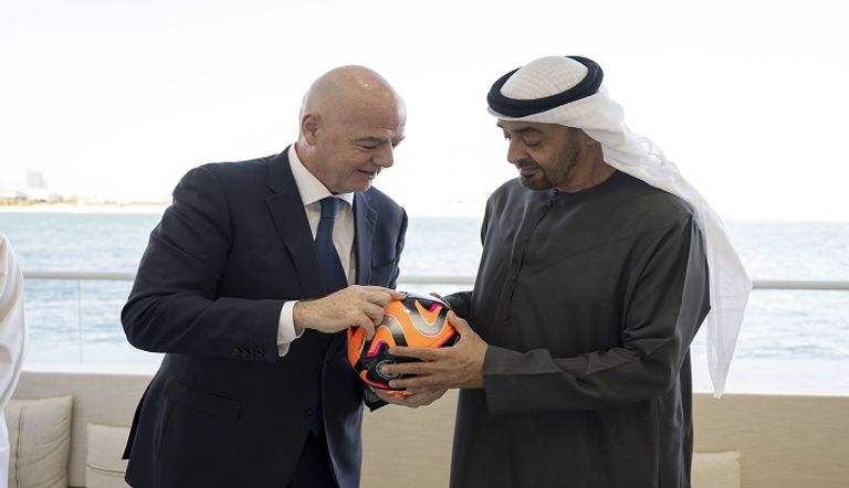 الشيخ محمد بن زايد آل نهيان مع جياني إنفانتينو