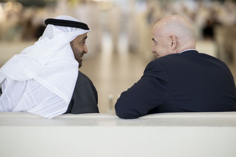 الشيخ محمد بن زايد آل نهيان مع جياني إنفانتينو