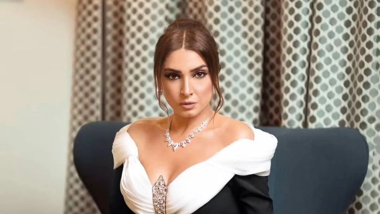 روجينا بطلة مسلسل "سر إلهي"