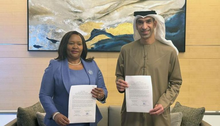 جانب من توقيع اتفاقية الشراكة الاقتصادية الشاملة بين الإمارات وكينيا