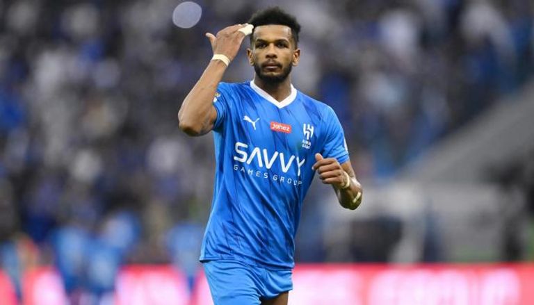 علي البليهي مدافع الهلال