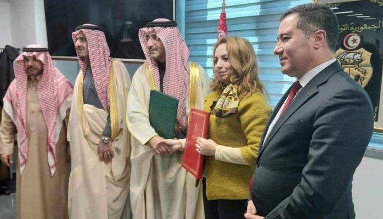 توقيع الاتفاقية بين الجانبين التونسي والسعودي