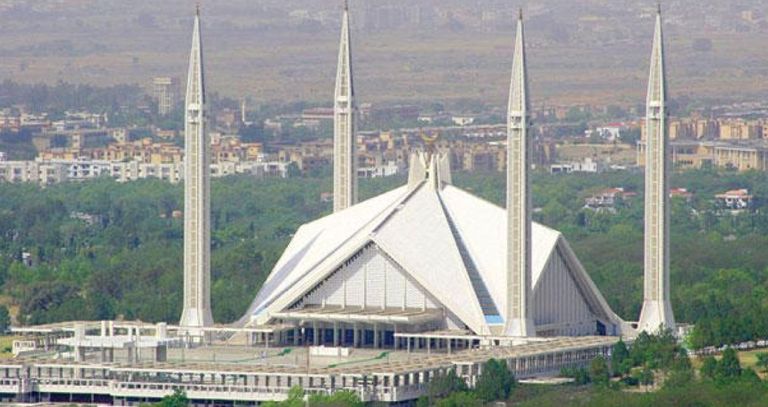 «المسجد الأعظم» بالجزائر