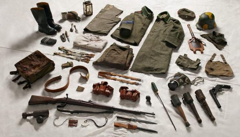محتويات حقيبة جندي ألماني في معركة 