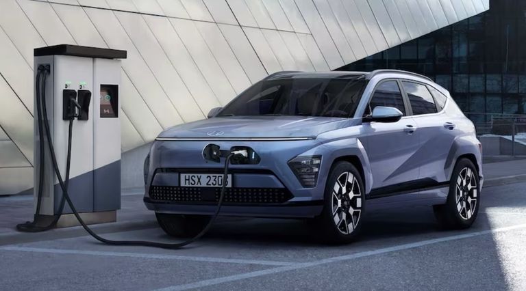 طراز Hyundai Kona Electric قائمة أرخص السيارات الكهربائية لعام 2024