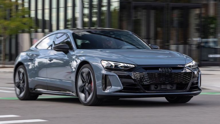 طراز Audi RS e-tron GT طراز Audi RS e-tron GT