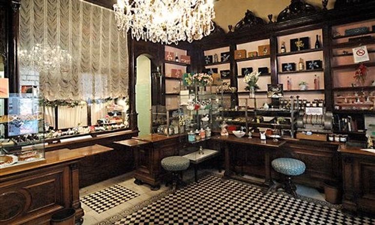 متجر "Pasticceria La Bomboniera