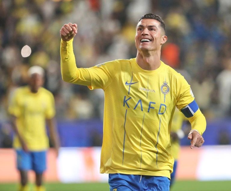 كريستيانو رونالدو نجم النصر السعودي العين والنصر