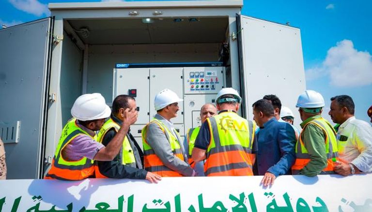 محطة الطاقة الشمسية الإماراتية في عدن تدخل الخدمة