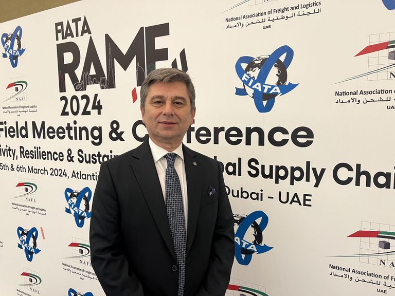 تورغوت إركسكين رئيس الاتحاد الدولي لجمعيات وكلاء الشحن "فياتا"