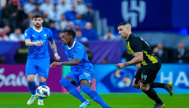 من مباراة الهلال والاتحاد في دوري أبطال آسيا