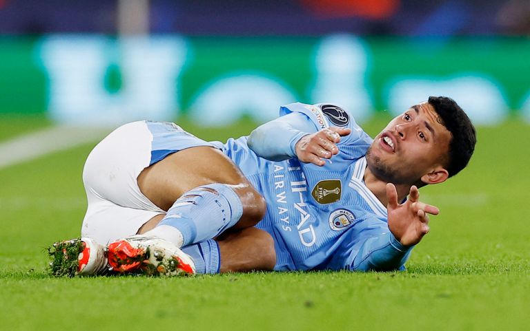 ماتيوس نونيز لاعب مانشستر سيتي