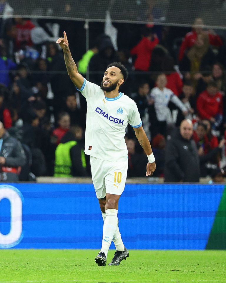 بيير إيمريك أوباميانغ بيير إيمريك أوباميانغ