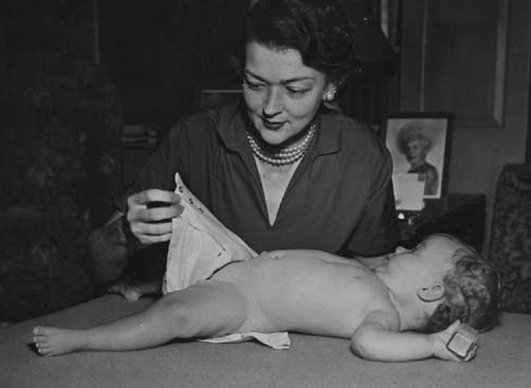 العالم يحتفل باليوم العالمي للمرأة