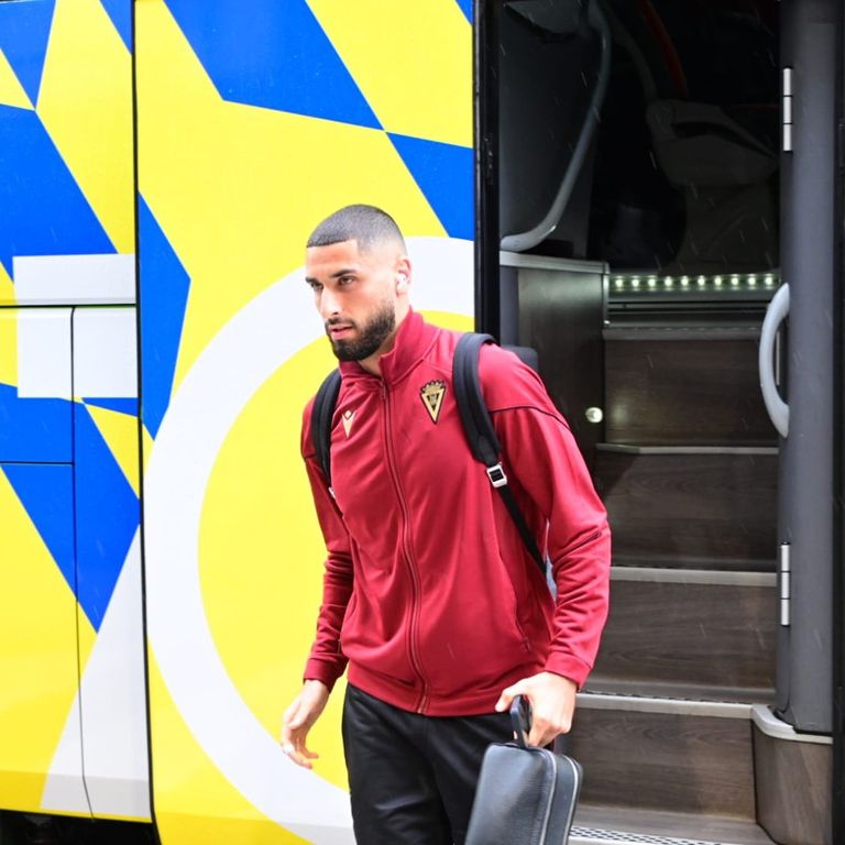 أيهم أوسو أيهم أوسو في أول مران مع قادش