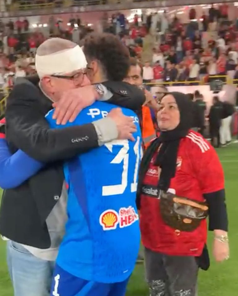 أحمد شوبير أحمد شوبير مع نجله مصطفى شوبير