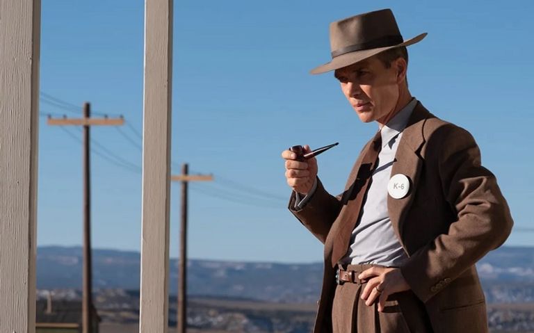 روبرت أوبنهايمر - أرشيفية