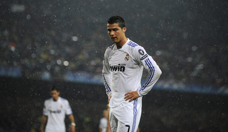 رونالدو ضد برشلونة في 2011