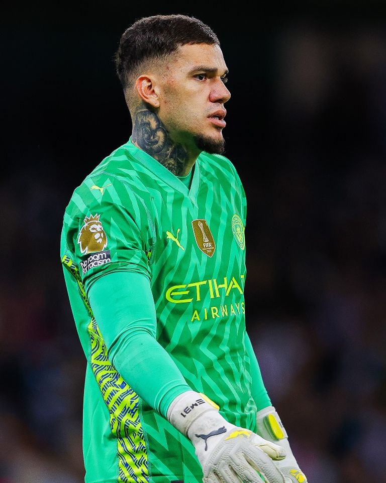 إيدرسون  غوارديولا وإيدرسون