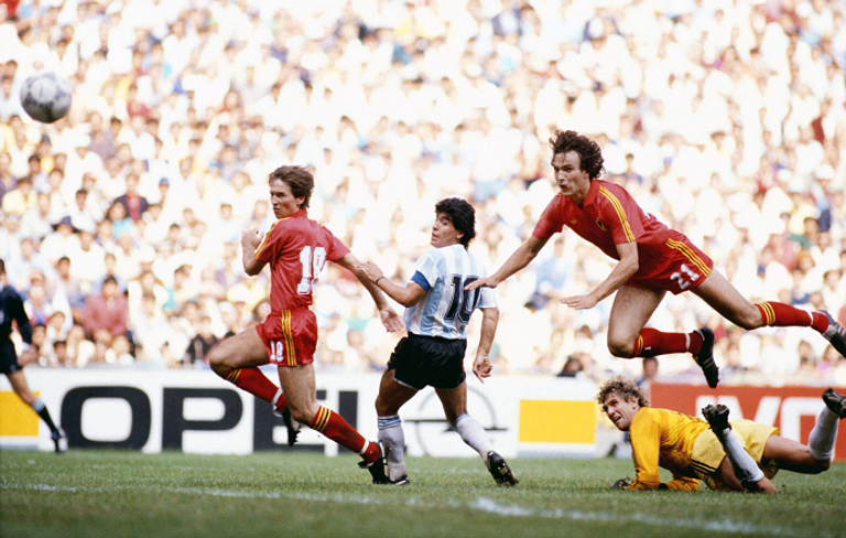 مارادونا ضد بلجيكا في 1986 دييغو أرماندو مارادونا