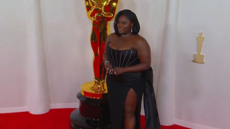 إطلالات المشاهير في حفل الأوسكار 2024 