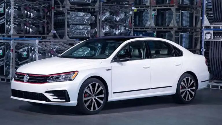 طراز Volkswagen Passat GT طراز Buick Regal GS