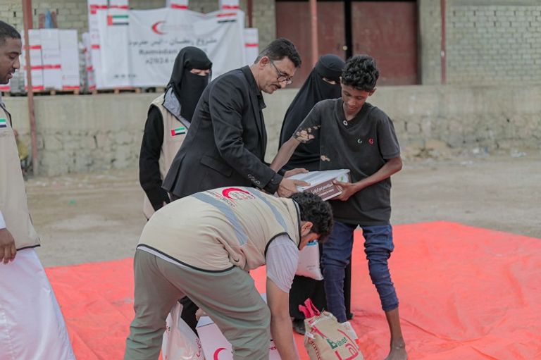 جانب من الاستجابة الإماراتية الشاملة لمتطلبات الأشقاء اليمنيين 