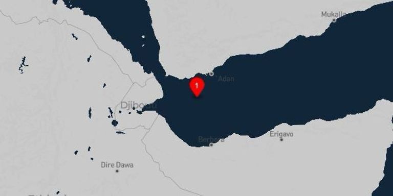 هجوم على أهداف حوثية من سفينة حربية - أرشيفية