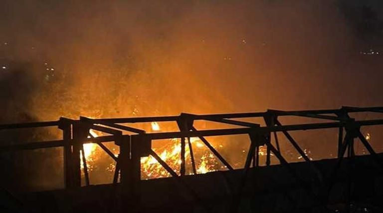 جانب من الحريق