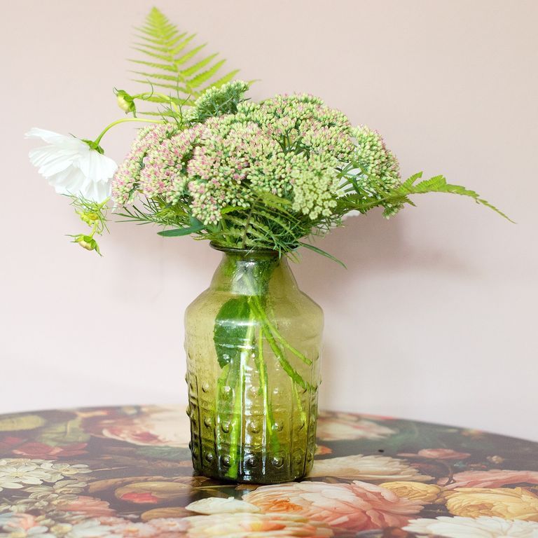 90% من زجاجات المياه لا تزال تُلقى في مكبات النفايات لا تهدر الطعام في رمضان