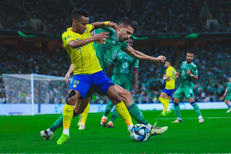 رونالدو ضد الأهلي