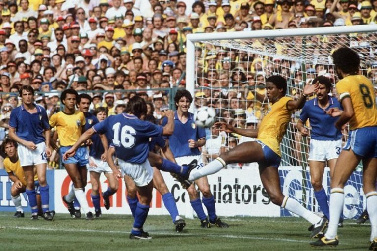 إيطاليا والبرازيل في 1982 روبيرتو باجيو أسطورة إيطاليا