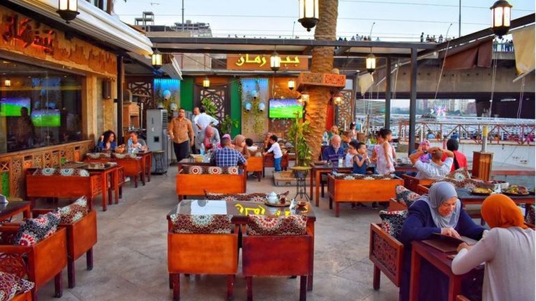 خيمة بيت زمان على نهر النيل أحد أفضل الخيم الرمضانية 2024 في القاهرة أماكن الخيم الرمضانية 2024 في القاهرة