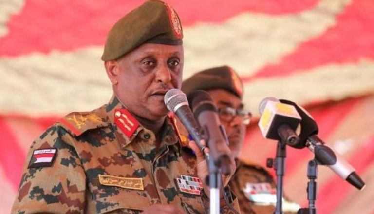 الجنرال ياسر العطا مساعد القائد العام للجيش السوداني