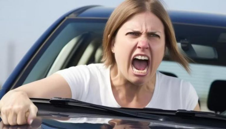 الغضب أثناء قيادة السيارات