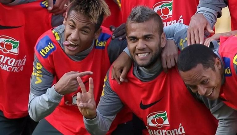 نيمار وداني ألفيس