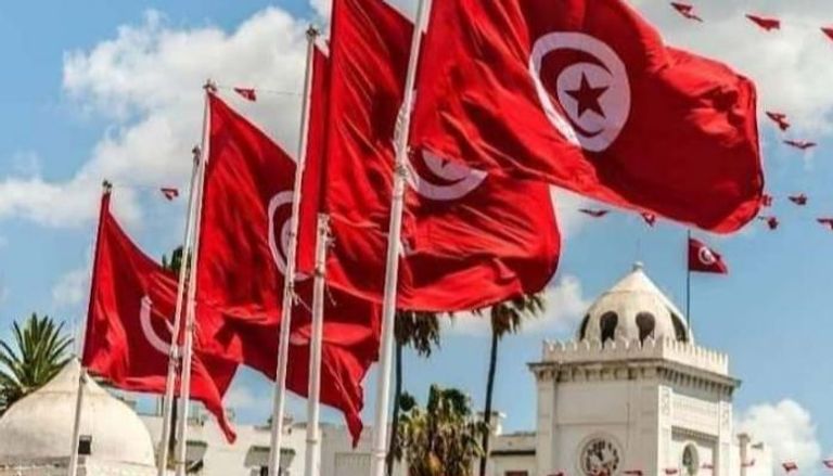   علم تونس
