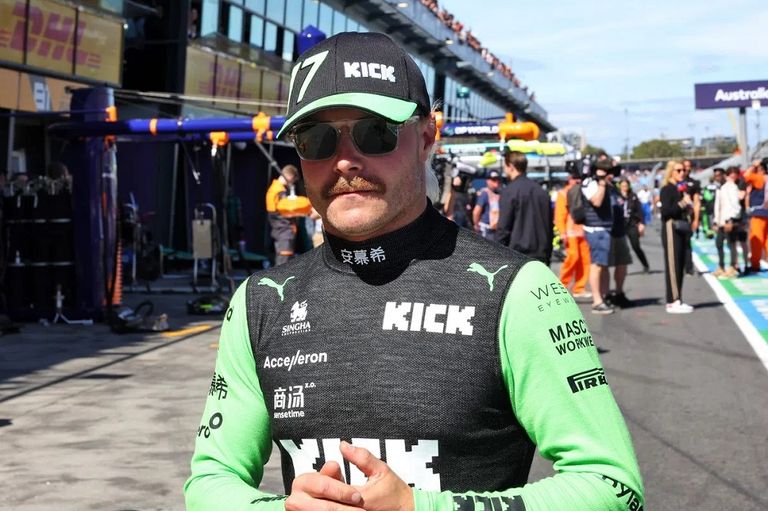 فالتيري بوتاس سائق فريق ساوبر في فورمولا 1 سيارة ساوبر في فورمولا 1