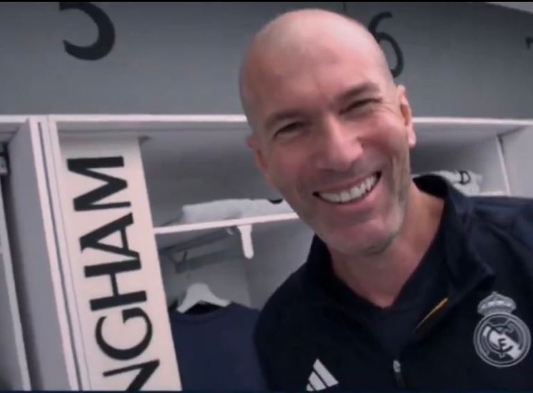 زيدان  زين الدين زيدان وبيلينغهام بقميص ريال مدريد
