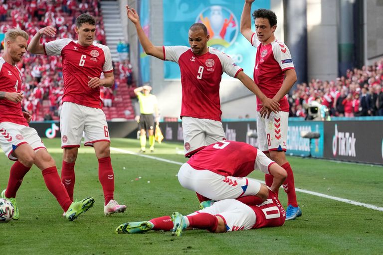 كريستيان إريكسن أحمد رفعت لاعب مودرن فيوتشر المصري