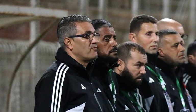 ياسين مانع مدرب منتخب الجزائر تحت 20 عاما