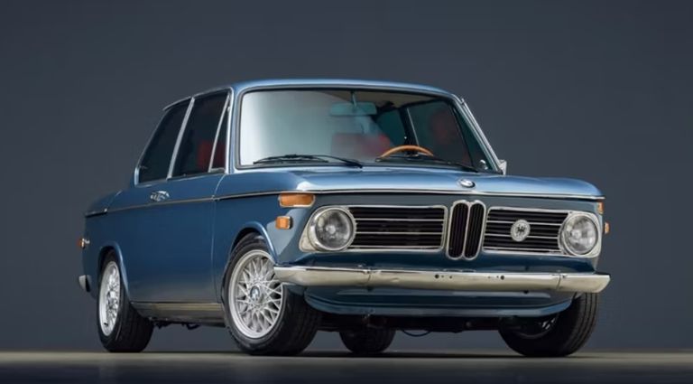 طراز BMW 2002 طراز BMW 318ti